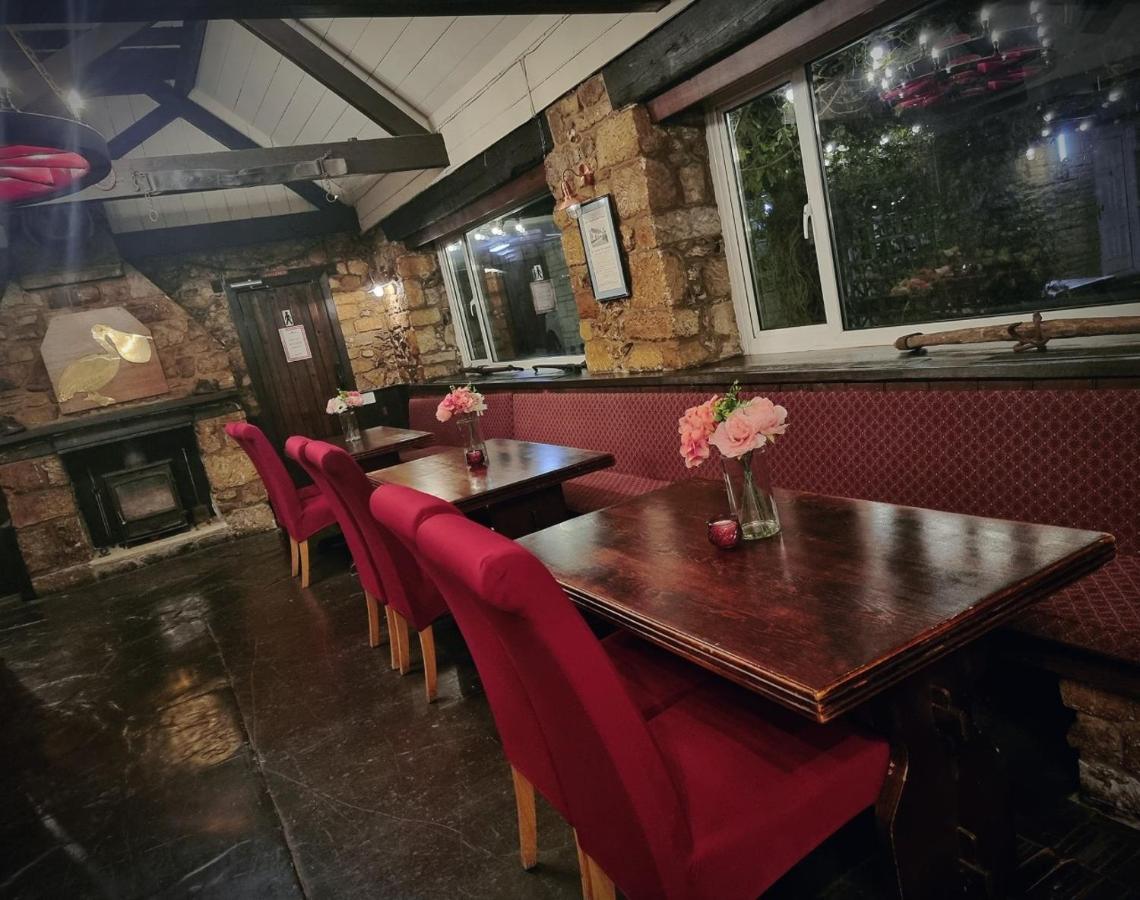 The Pelican Inn Stapleford  Exterior photo